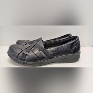 Clarks Collection Leather Slip-On Loafer Black Cheyn Creek Size US6
